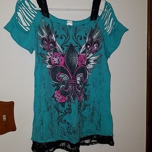 ADORABLE open shoulder top